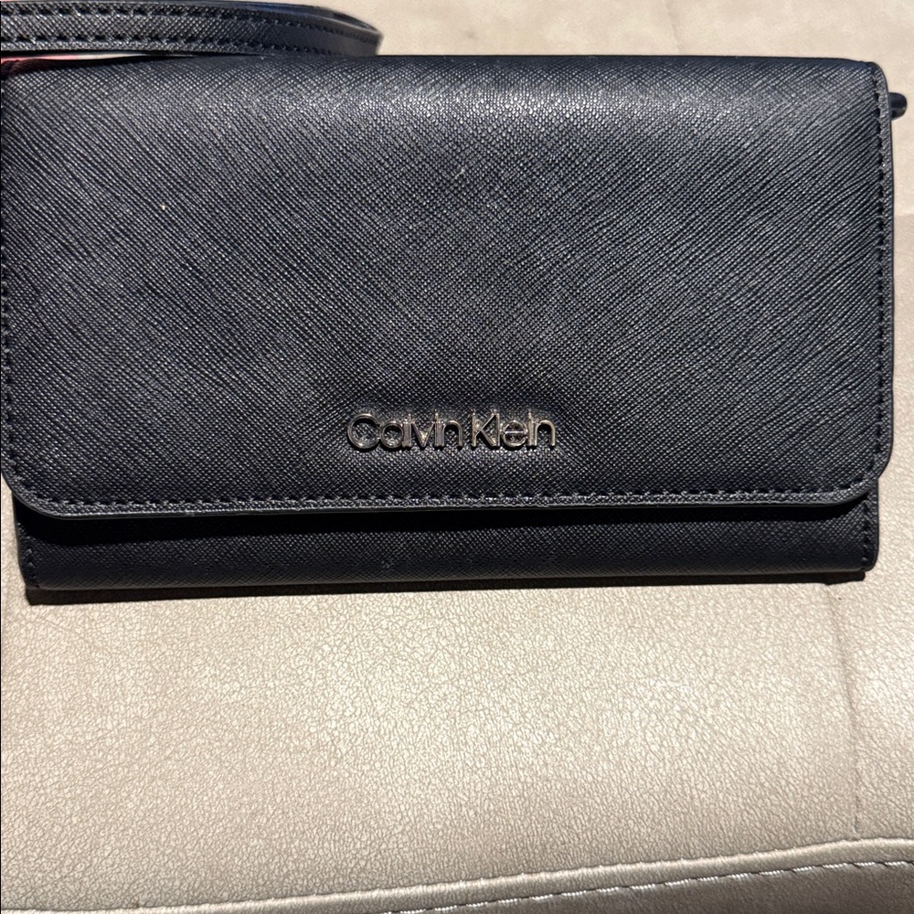 Calvin Klein Wallet - Great condition